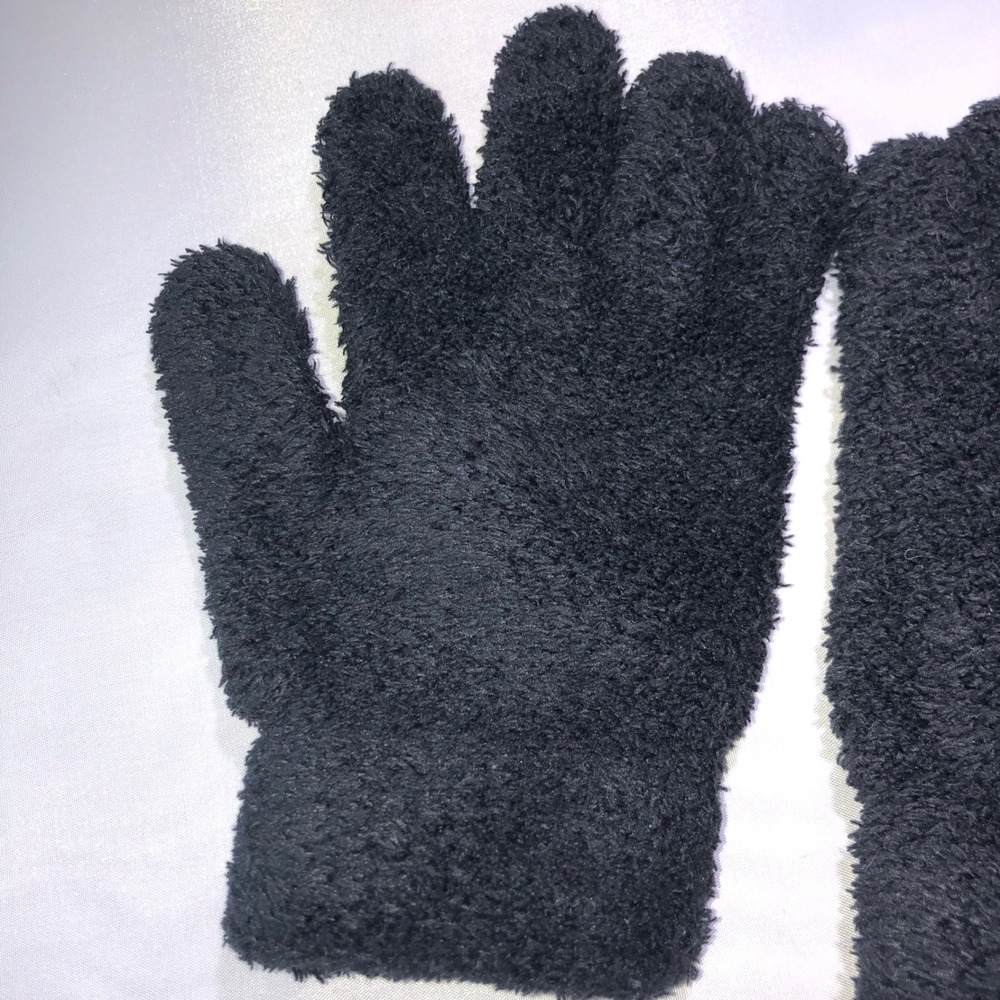 St. Johns Bay Black Fuzzy Knit Winter Gloves SJ-00-243-A Soft Plush Warm Cuffs - Picture 8 of 8